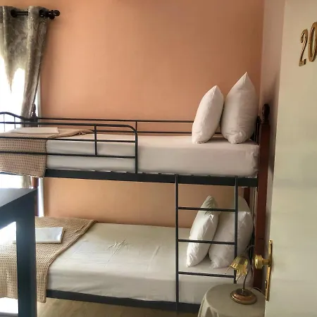 Monopati - μονοπάτι 3*