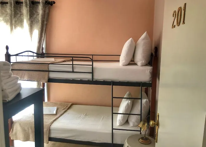 Monopati - μονοπάτι 3*